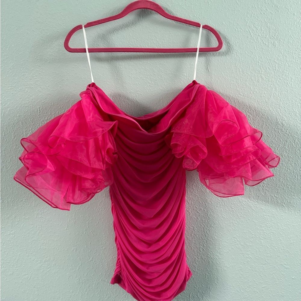 Off Shoulder
Exaggerated Ruffle Trim Ruched
Mesh Bodycon Rose Red - Picture 5 of 6